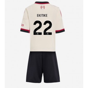 Liverpool Hugo Ekitike #22 Bortaställ Barn 2025-26 Kortärmad (+ Korta byxor)
